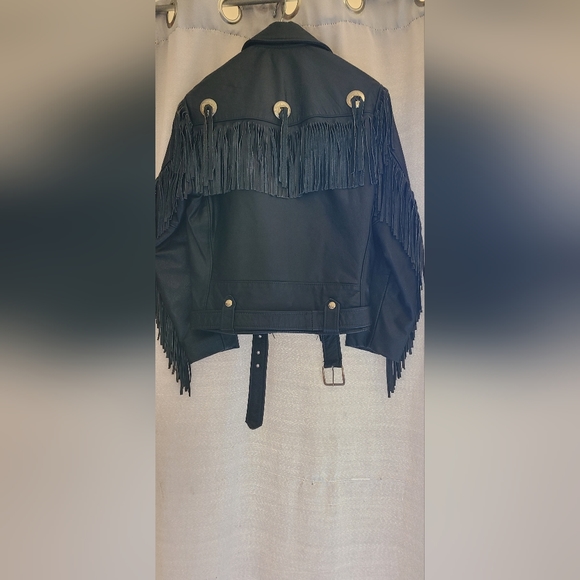 Womens black leather western style jacket - Picture 2 of 4